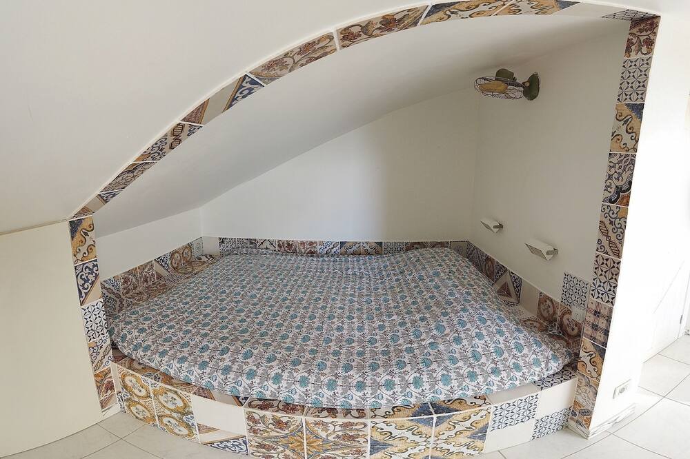 Photo of Bedroom in Noci