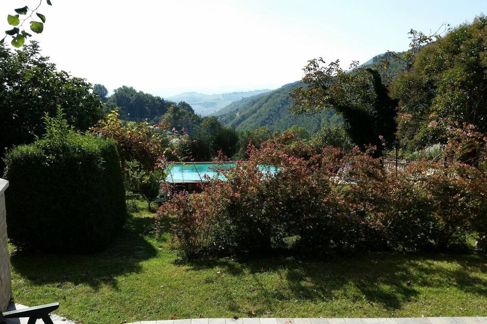 Photo of Outdoor in Avenale