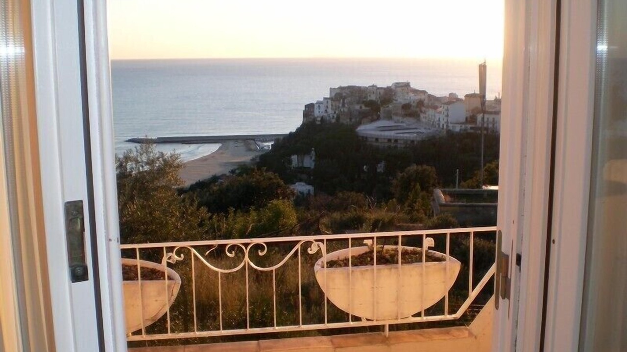 Photo of Bedroom in Sperlonga