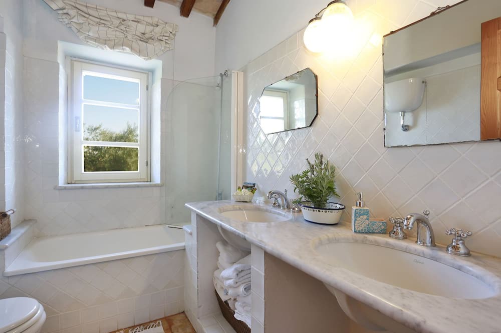 Photo of Bathroom in Manciano