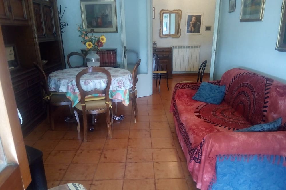 Photo of Livingroom in Follonica