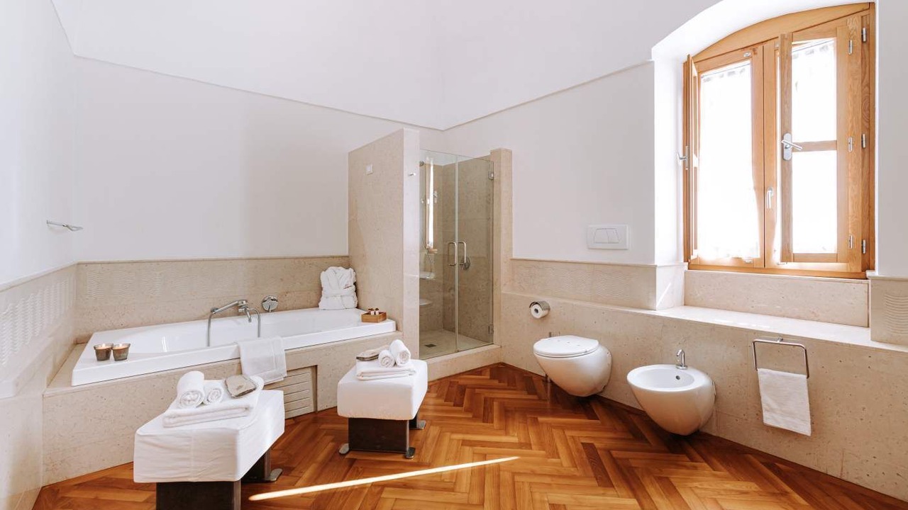 Photo of Bathroom in Noci