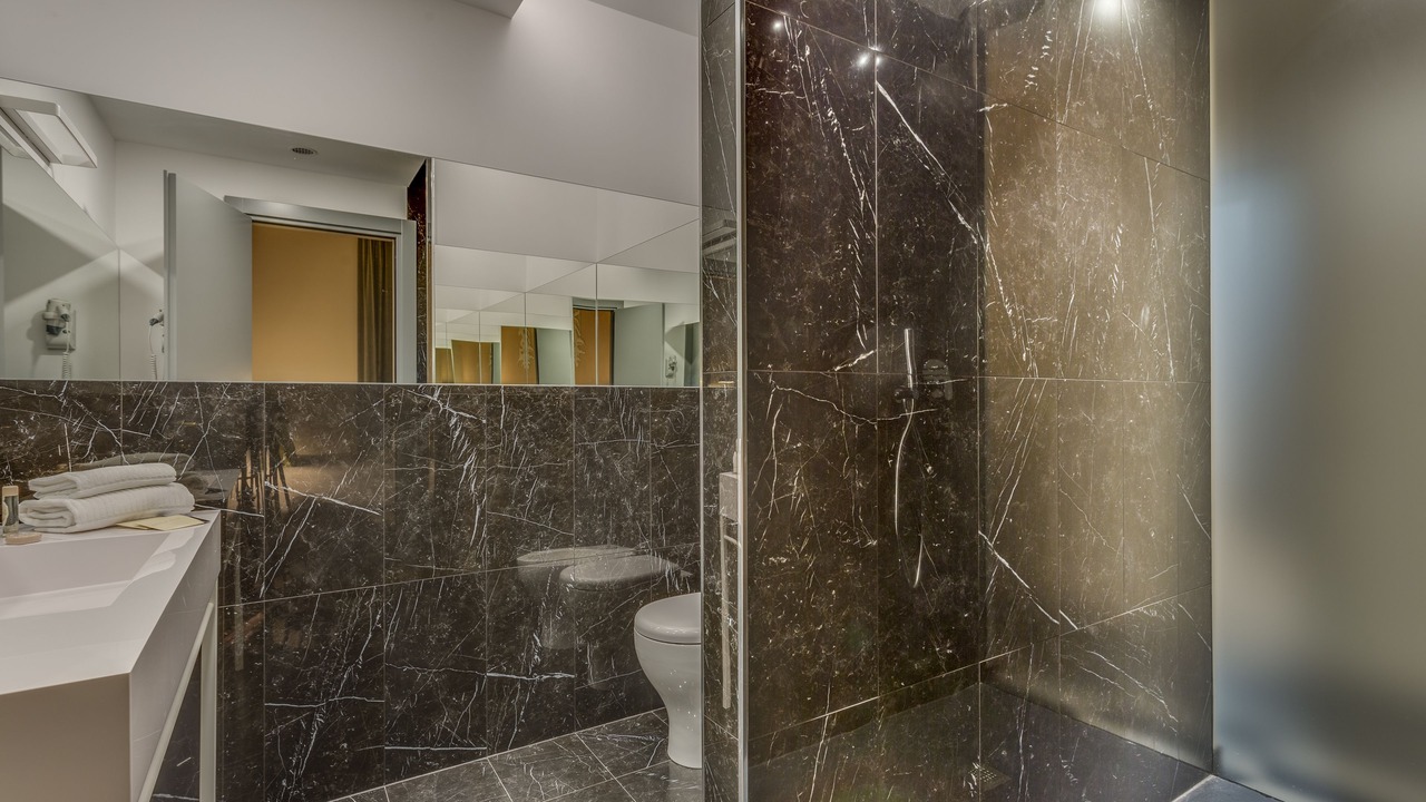 Photo of Bathroom in Rome City Centre