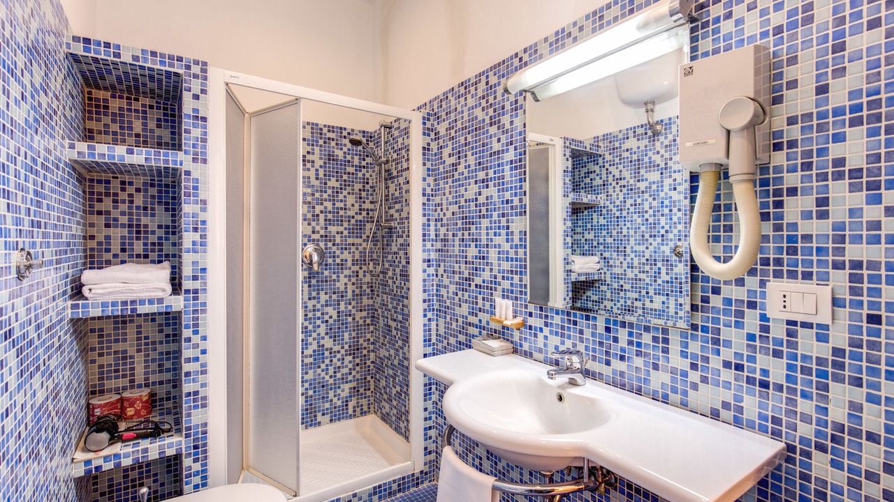 Photo of Bathroom in Repubblica