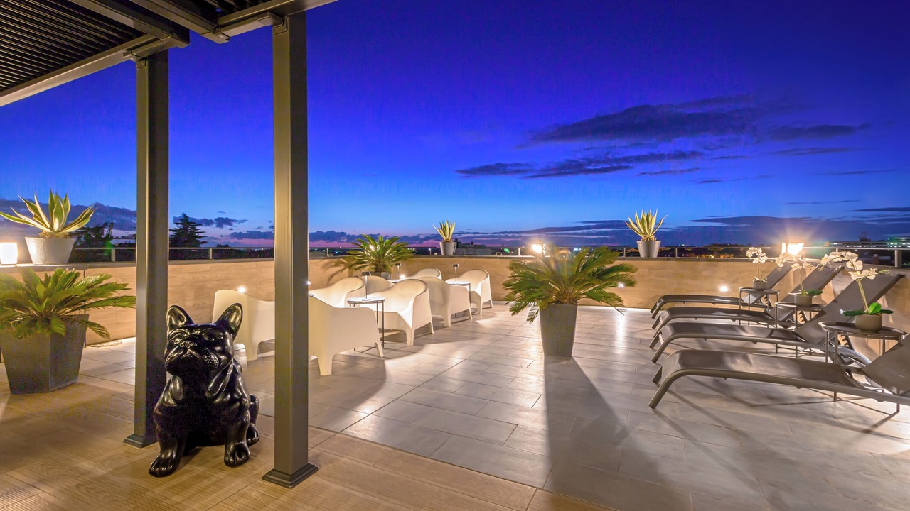 Photo of Outdoor in Aurelio