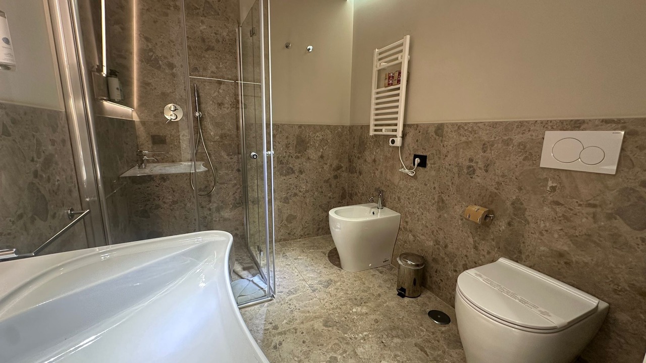 Photo of Bathroom in Salario