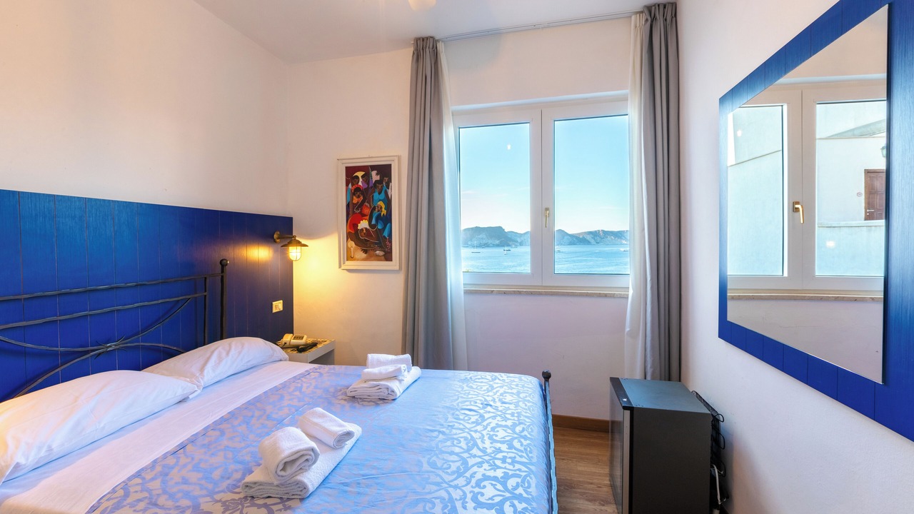 Photo of Bedroom in Ponza