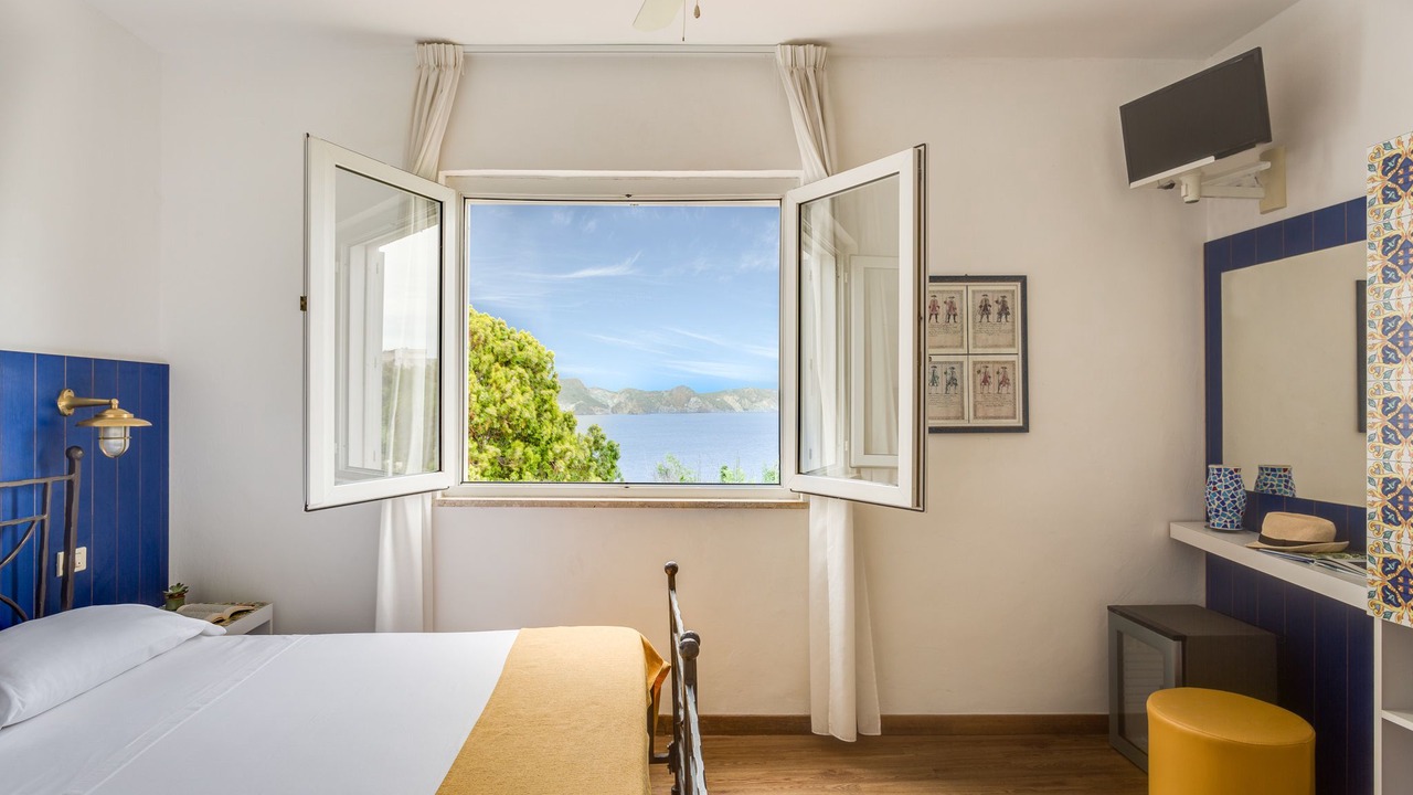 Photo of Bedroom in Ponza