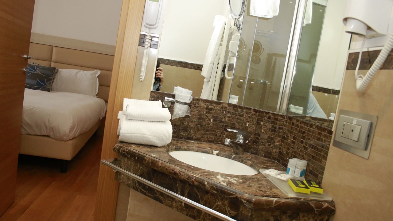 Photo of Bathroom in Brindisi Histotic Center