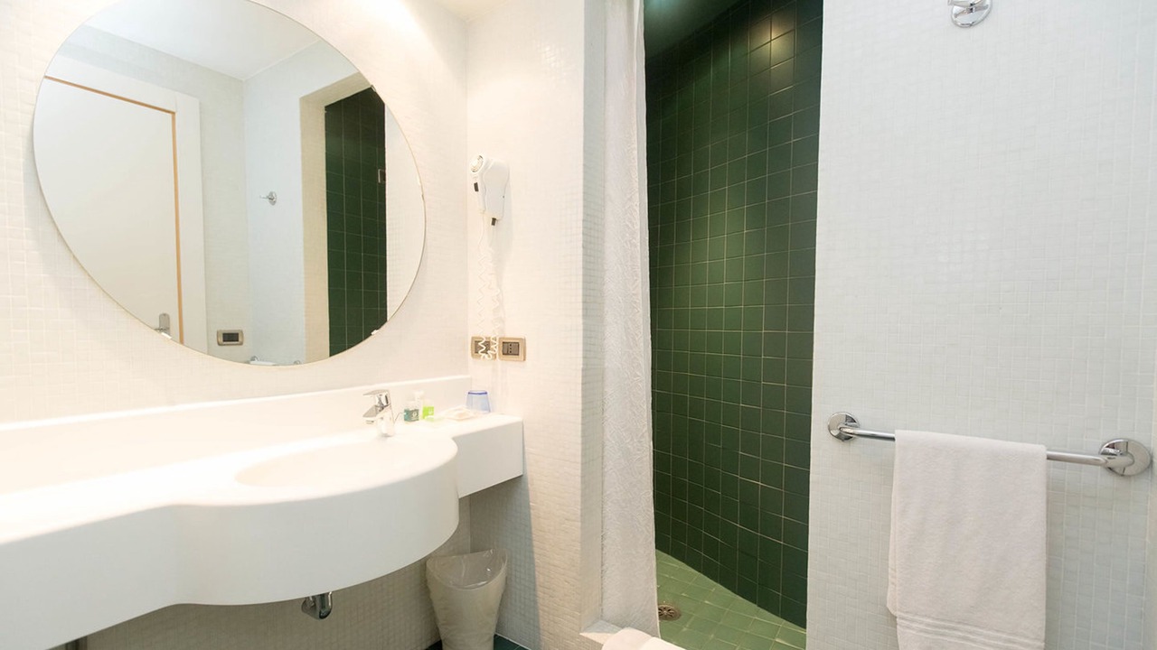 Photo of Bathroom in Aventine