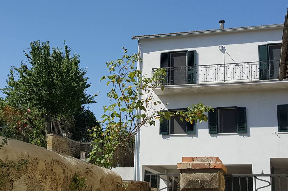 Photo of Outdoor in Capodimonte