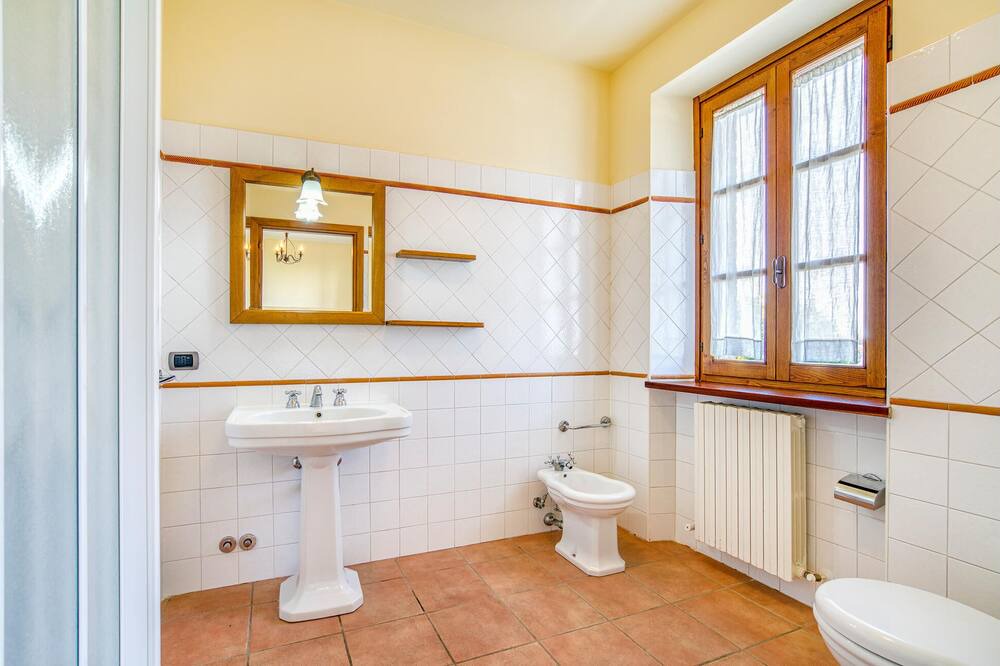 Photo of Bathroom in Valfabbrica