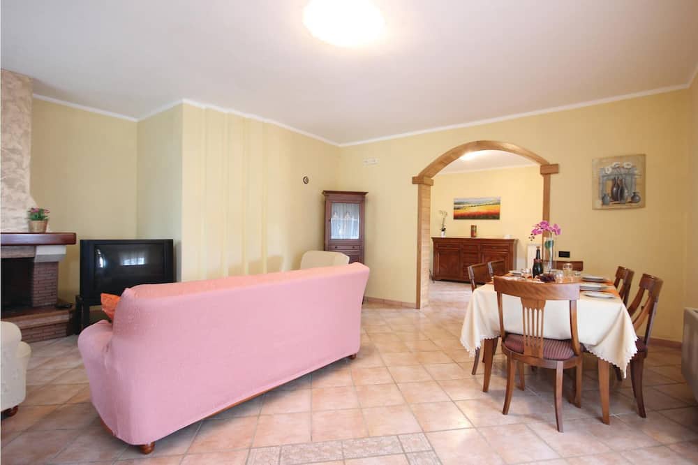 Photo of Bedroom in Perdifumo