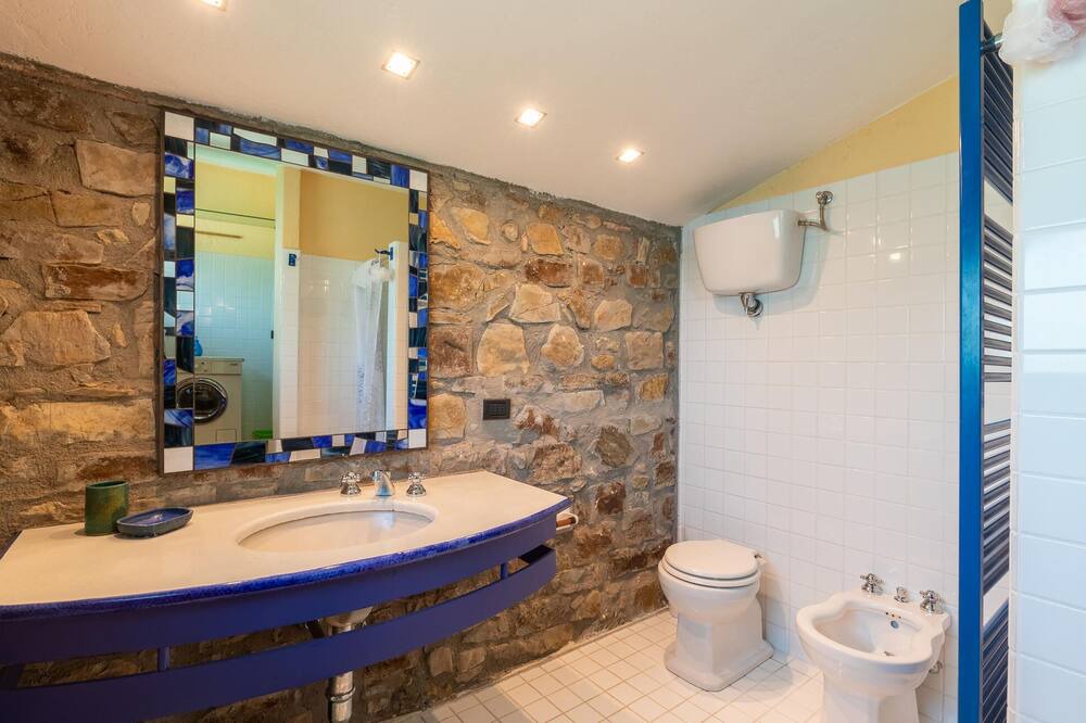 Photo of Bathroom in Montegabbione