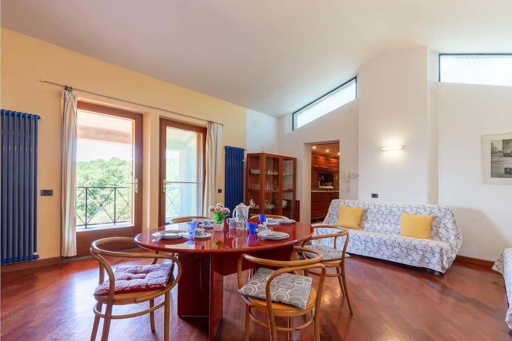 Photo of Bedroom in Montegabbione