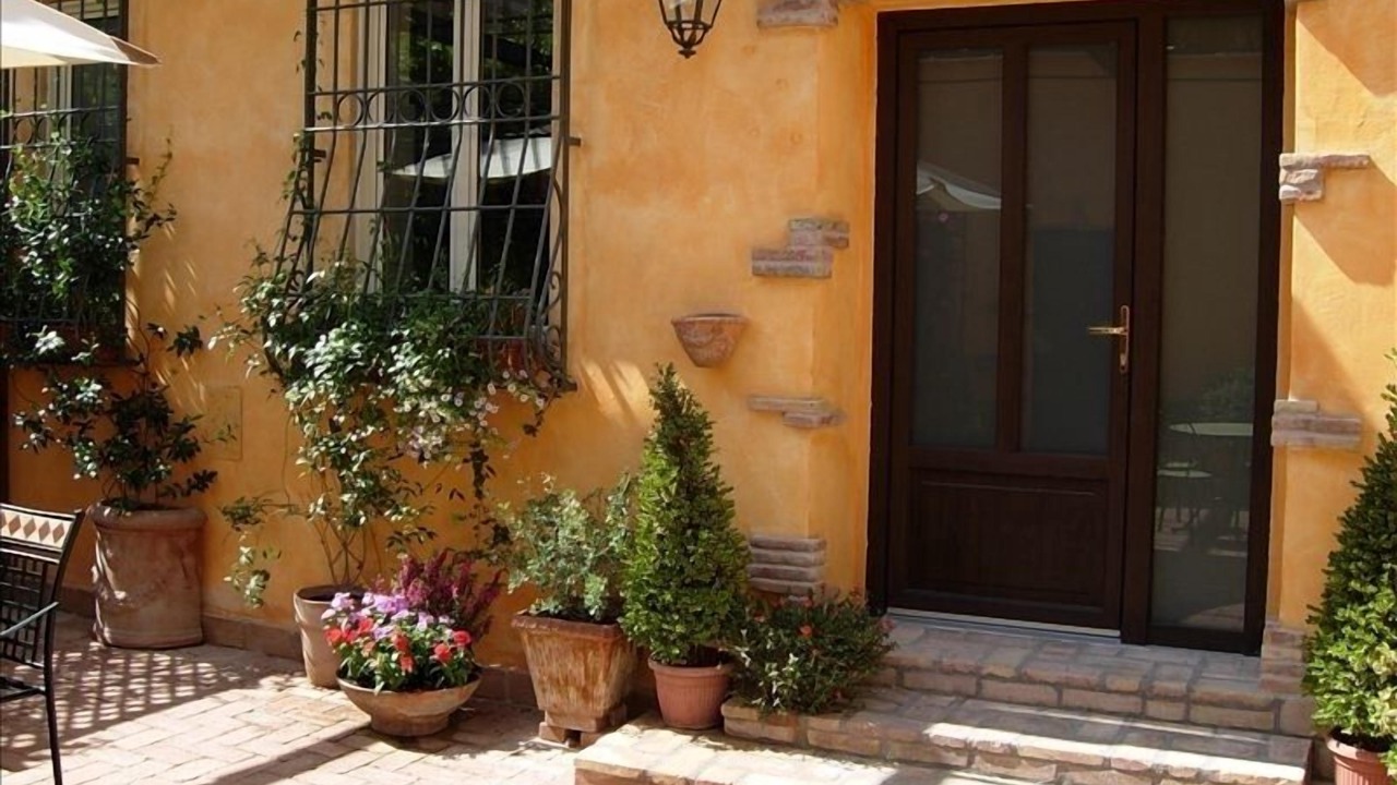 Photo of Outdoor in Aurelio