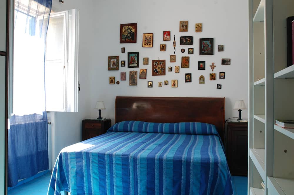 Photo of Bedroom in Seiano