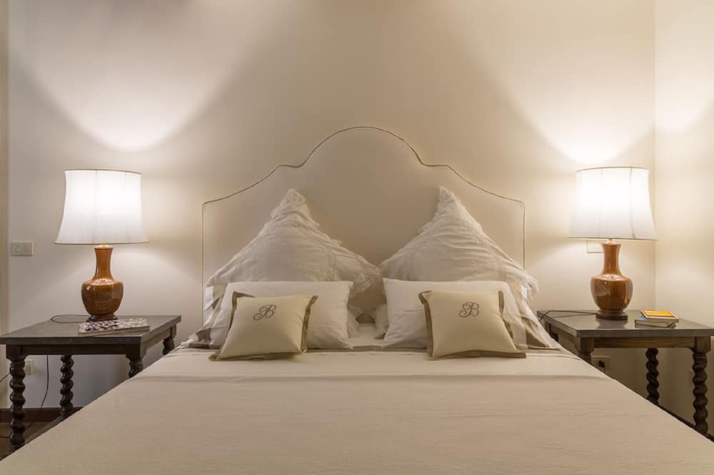 Photo of Bedroom in Rione IX Pigna