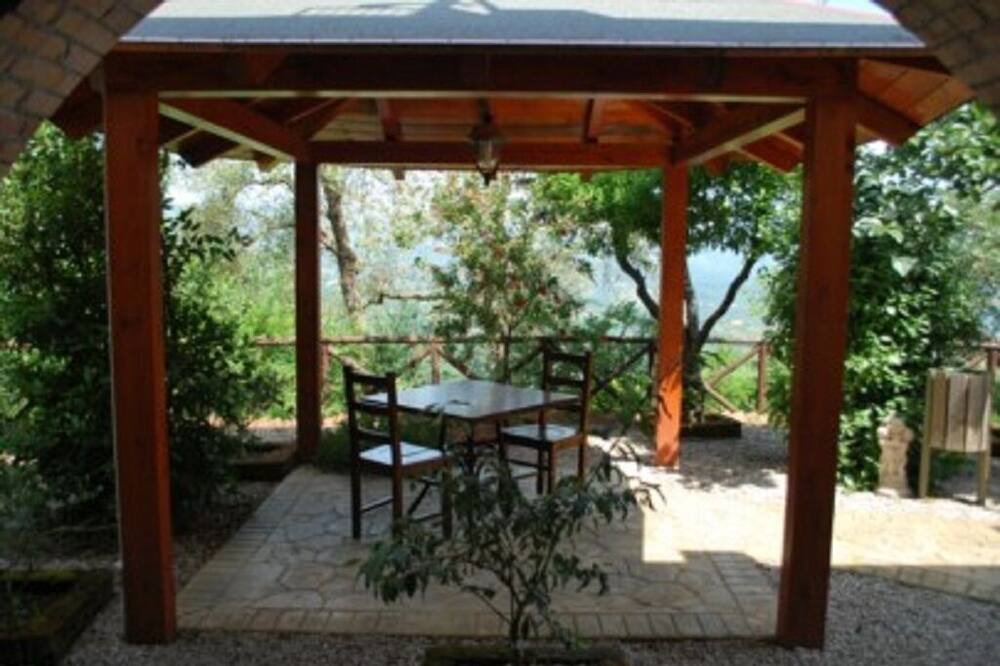 Photo of Patio Balcony in Stella Cilento