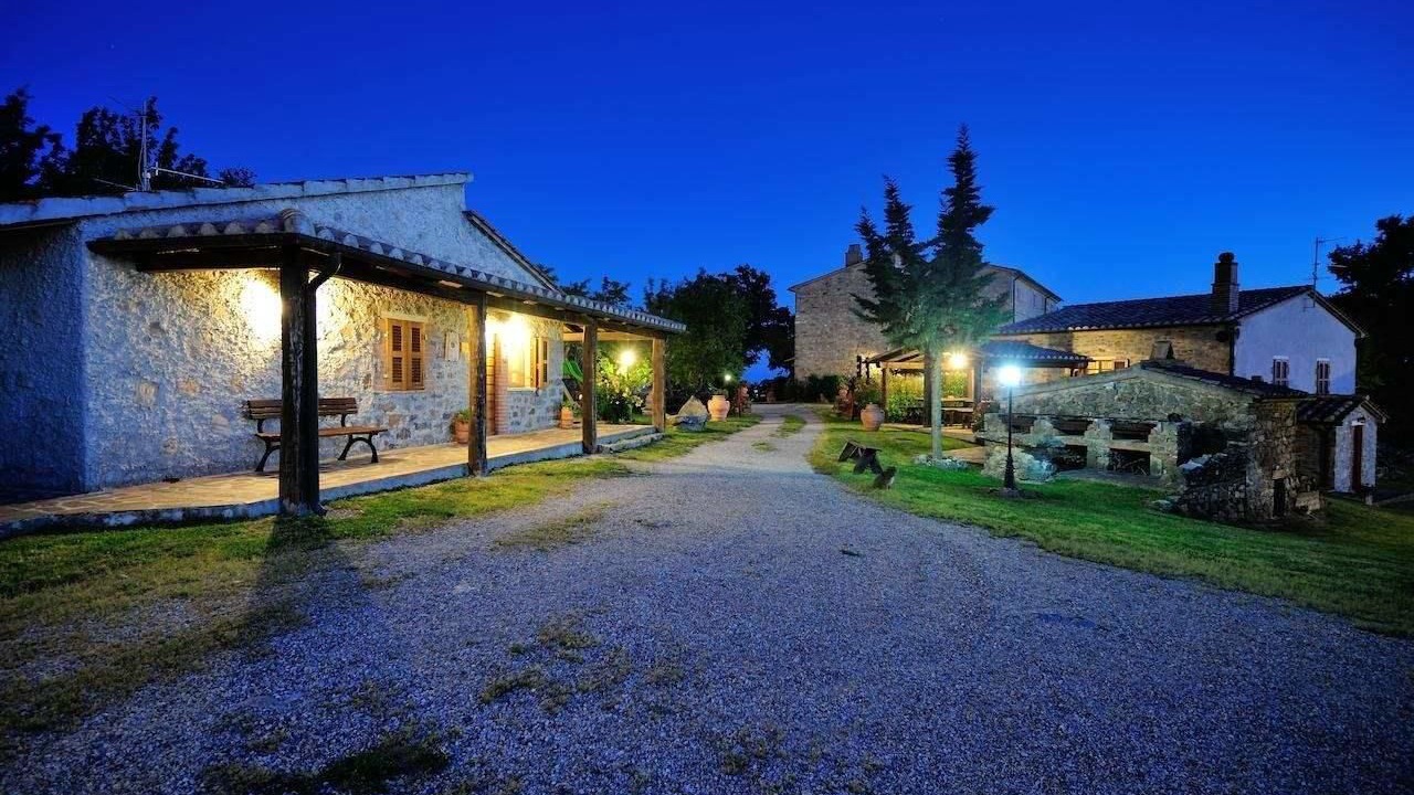 Photo of Outdoor in Semproniano