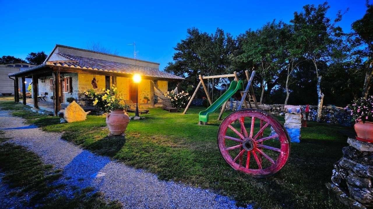 Photo of Outdoor in Semproniano