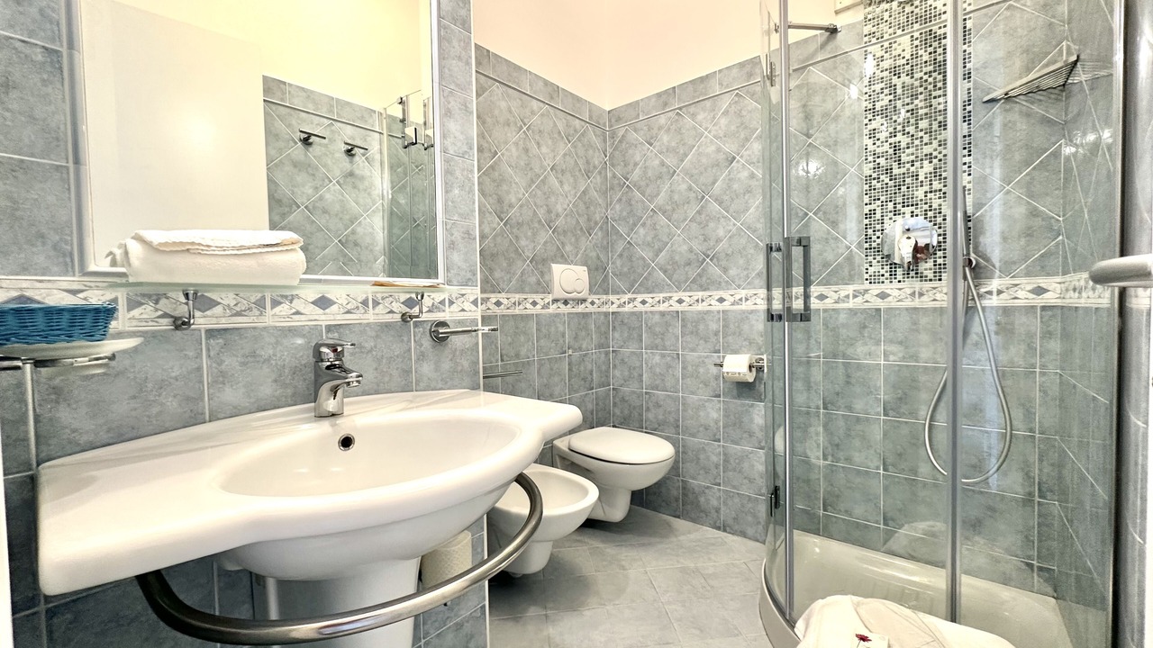 Photo of Bathroom in Sperlonga