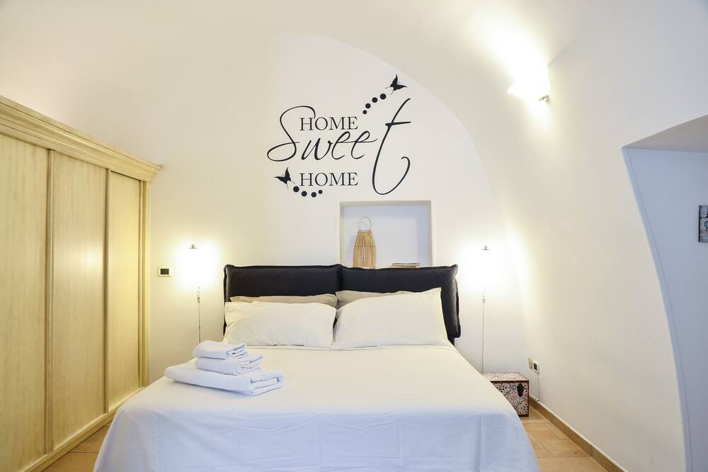 Photo of Bedroom in Ostuni