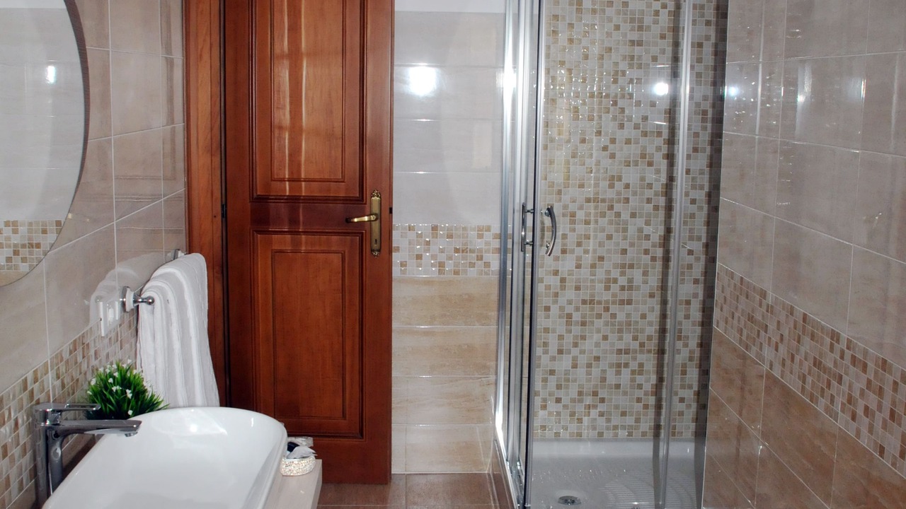 Photo of Bathroom in Tivoli