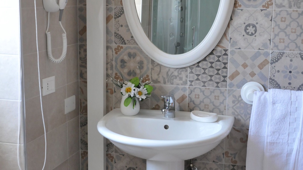 Photo of Bathroom in Tivoli
