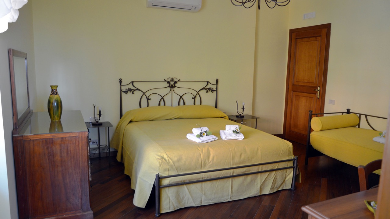 Photo of Bedroom in Tivoli