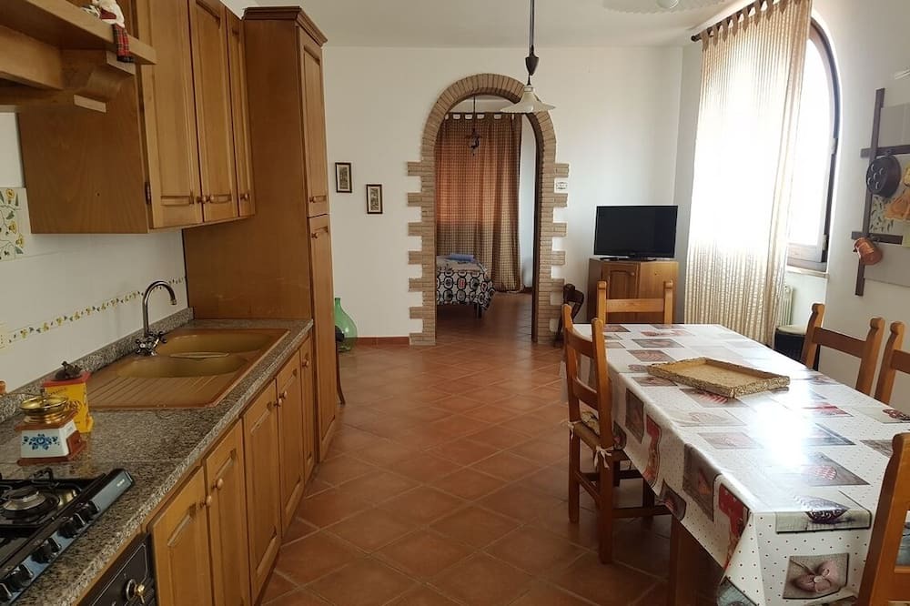Photo of Kitchen in Montorsaio