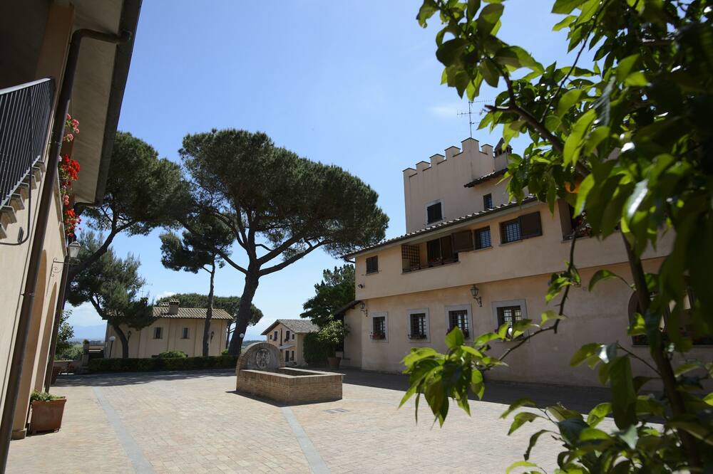 Photo of Outdoor in Cassia