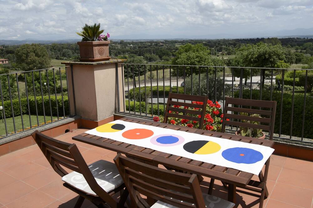 Photo of Patio Balcony in Cassia