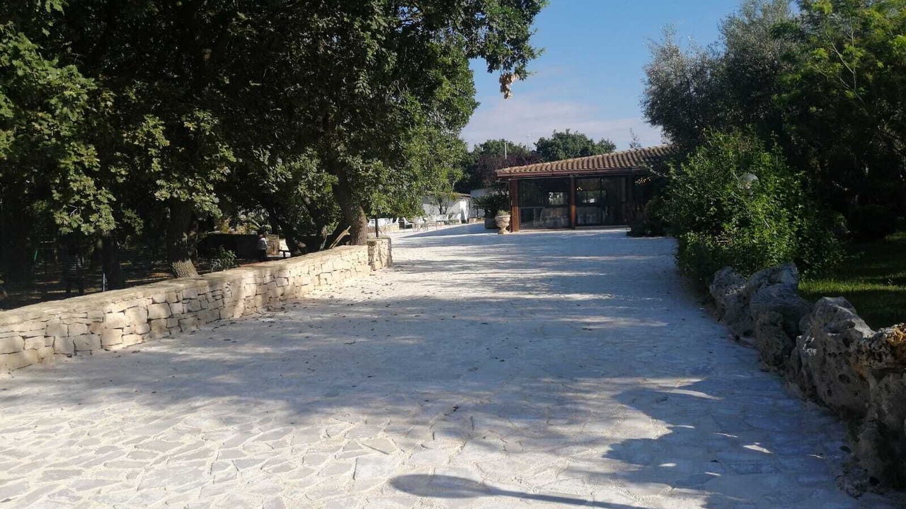 Photo of Outdoor in Binetto