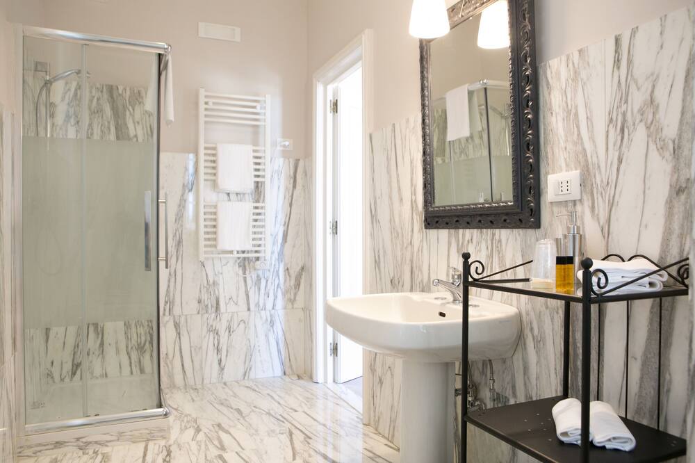 Photo of Bathroom in Trani