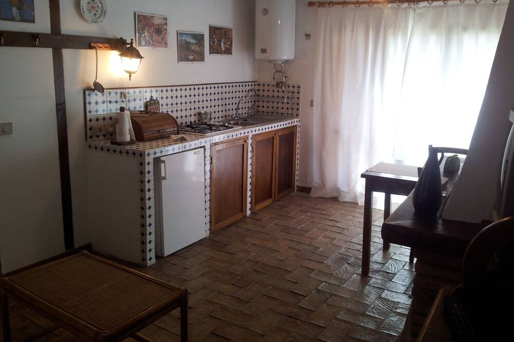 Photo of Kitchen in Amelia