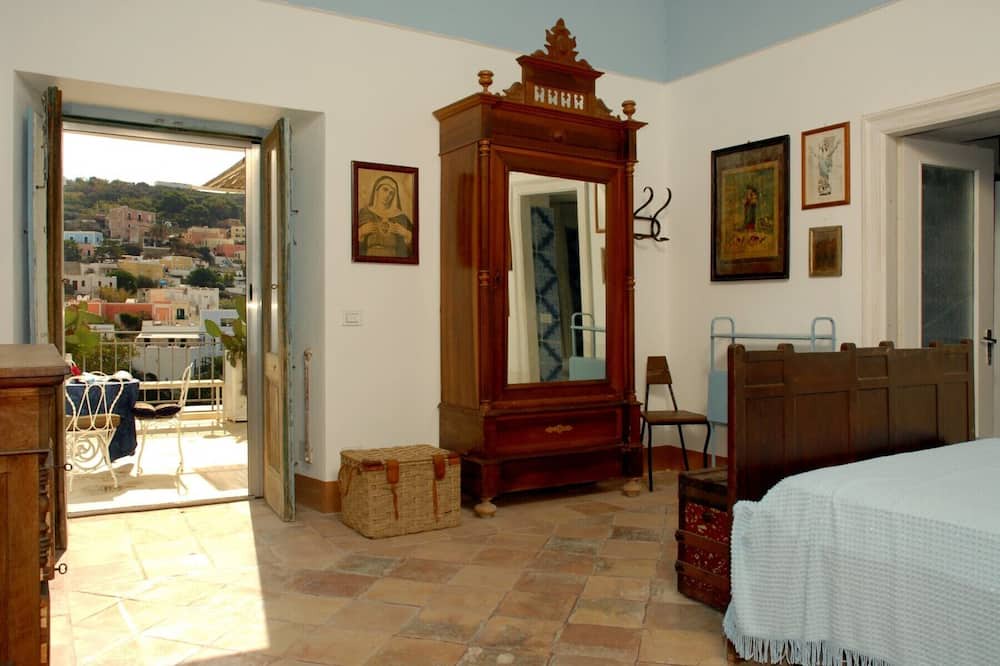 Photo of Others in Ponza
