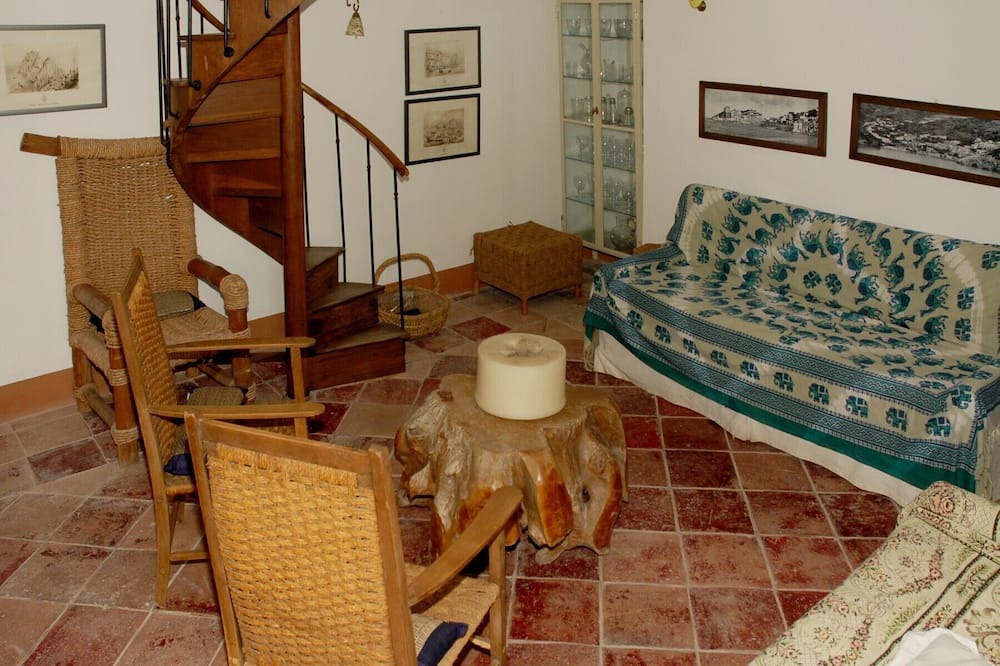 Photo of Livingroom in Ponza