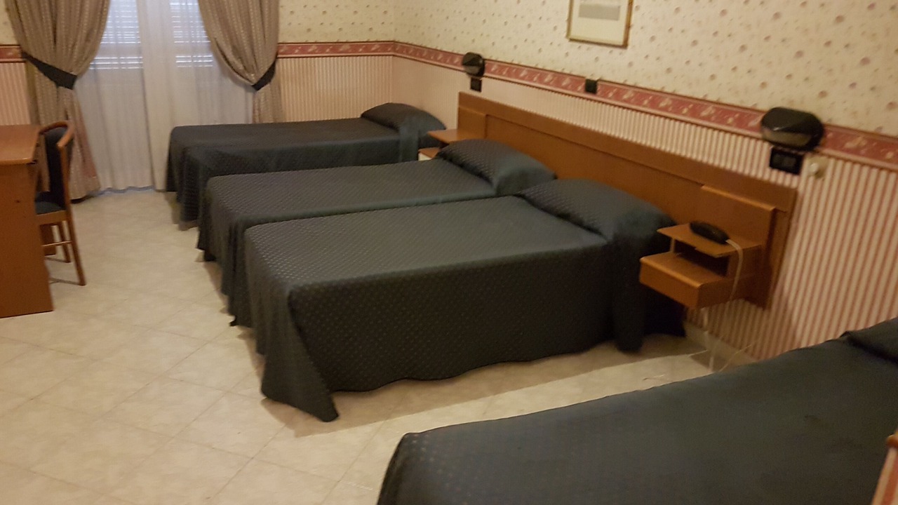 Photo of Bedroom in Rome City Centre