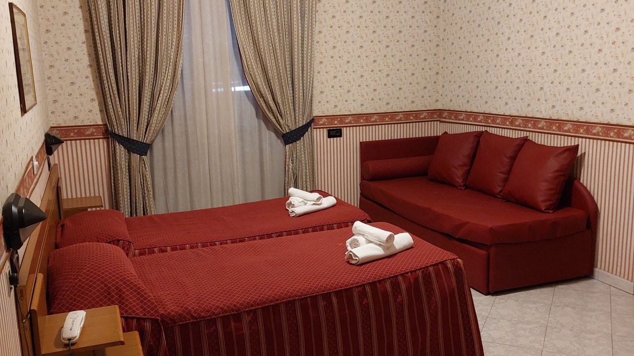 Photo of Bedroom in Rome City Centre