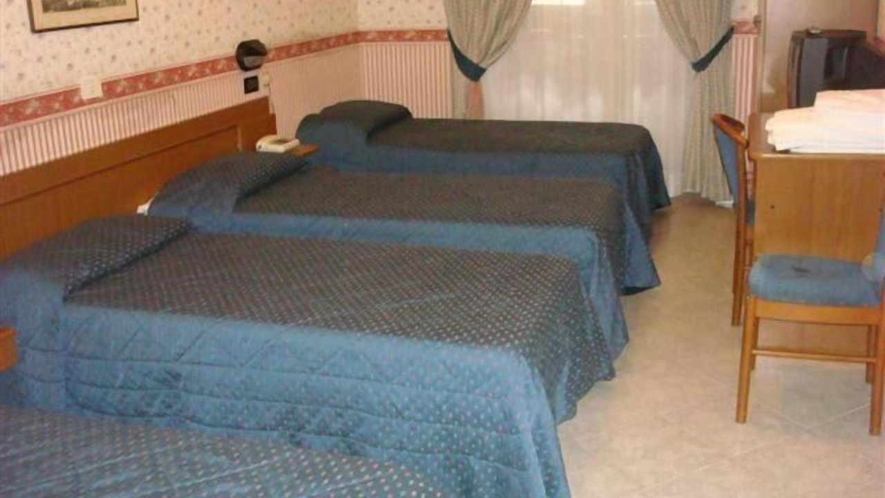 Photo of Bedroom in Rome City Centre