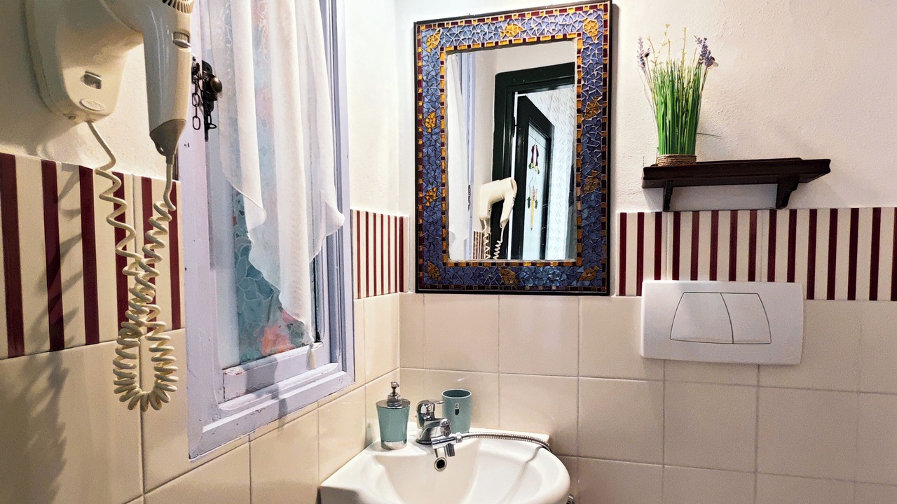 Photo of Bathroom in Pitigliano