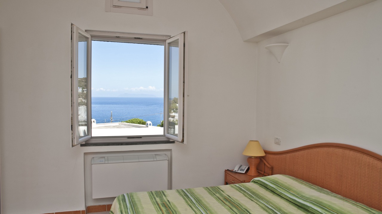 Photo of Bedroom in Le Forna