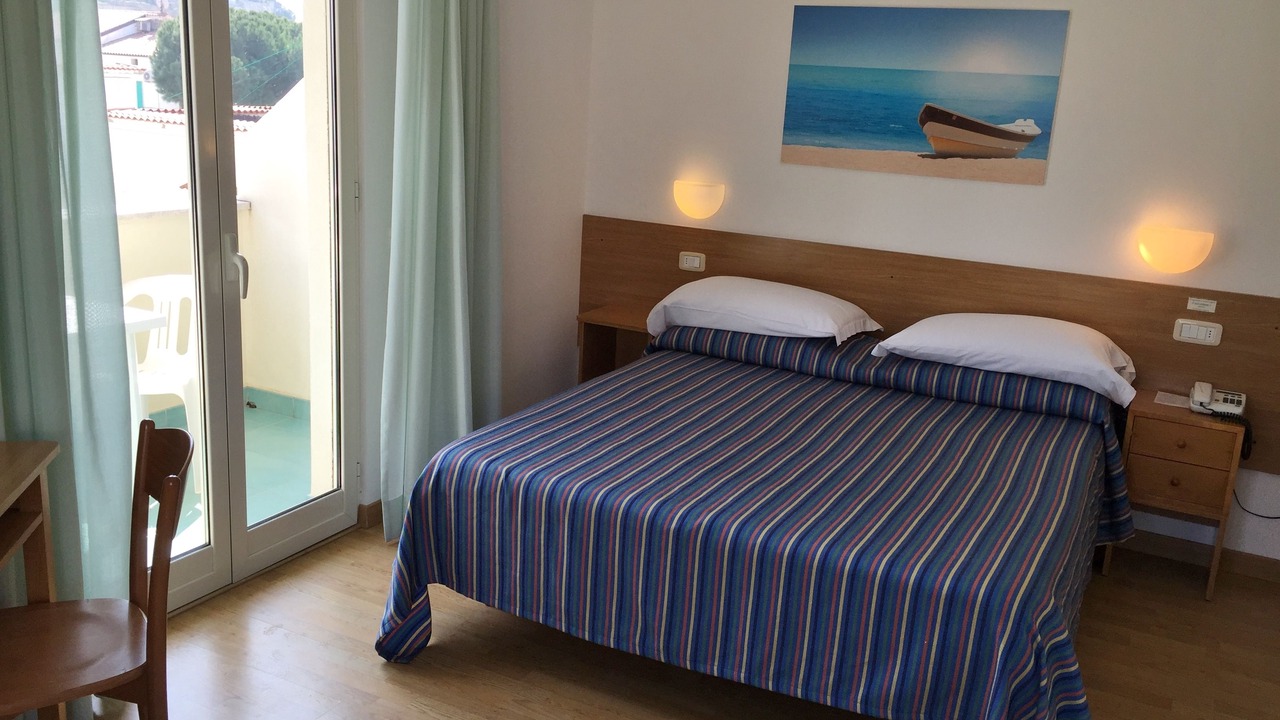 Photo of Bedroom in Sperlonga