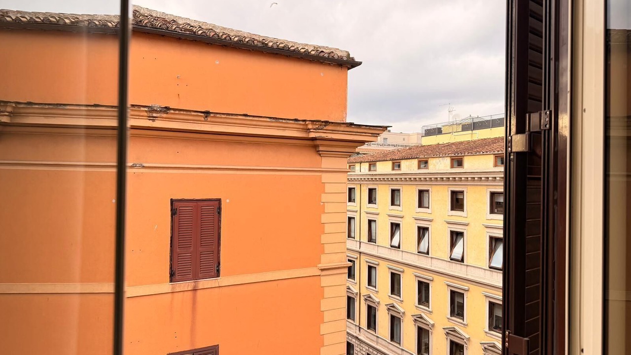 Photo of Bedroom in Rome City Centre