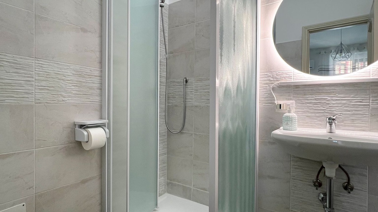 Photo of Bathroom in Quartiere XXXIII Lido di Ostia Ponente