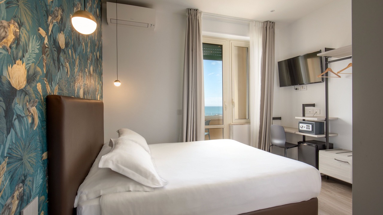 Photo of Bedroom in Quartiere XXXIII Lido di Ostia Ponente