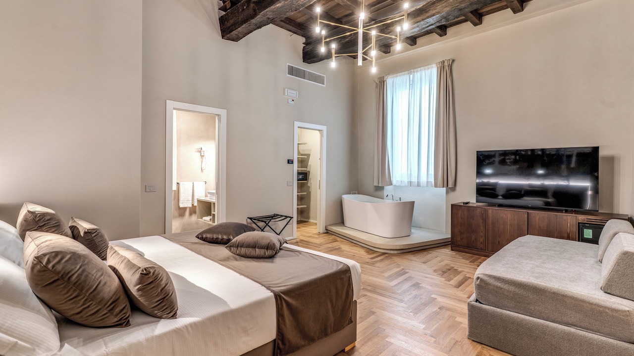 Photo of Bedroom in Rome City Centre