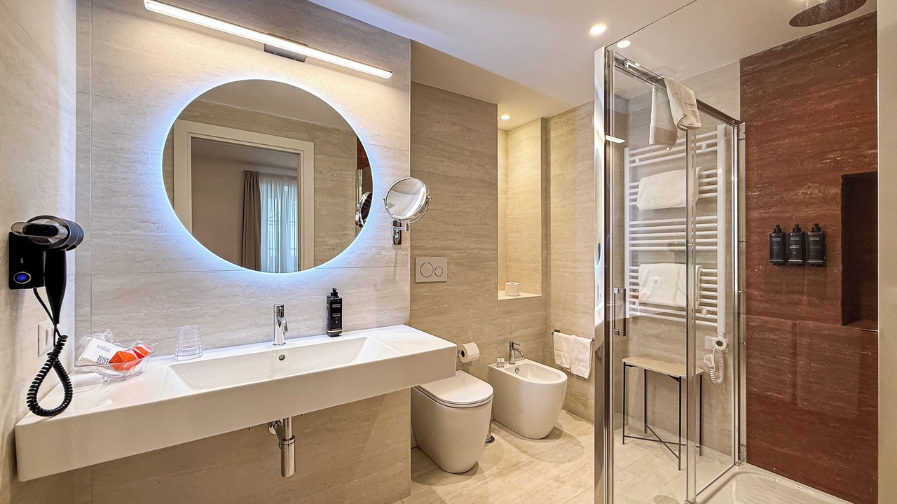 Photo of Bathroom in Rome City Centre