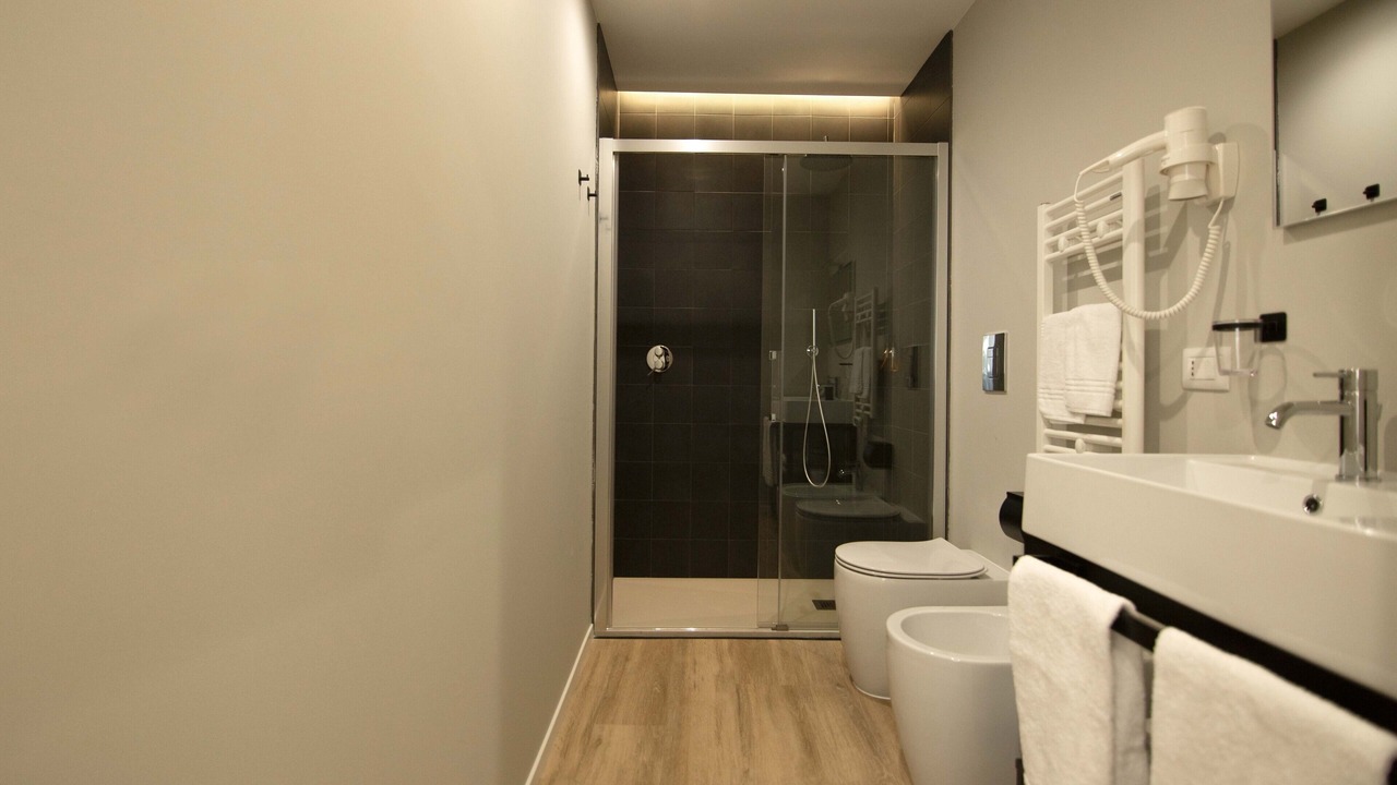 Photo of Bathroom in Brindisi Histotic Center